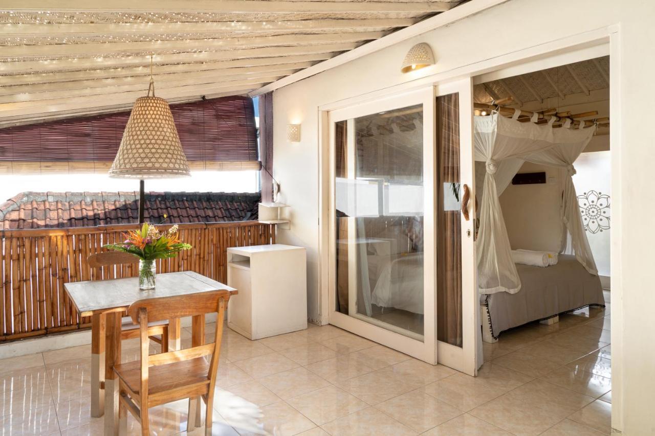The Chillhouse Canggu By Bvr Bali Holiday Rentals Exterior photo
