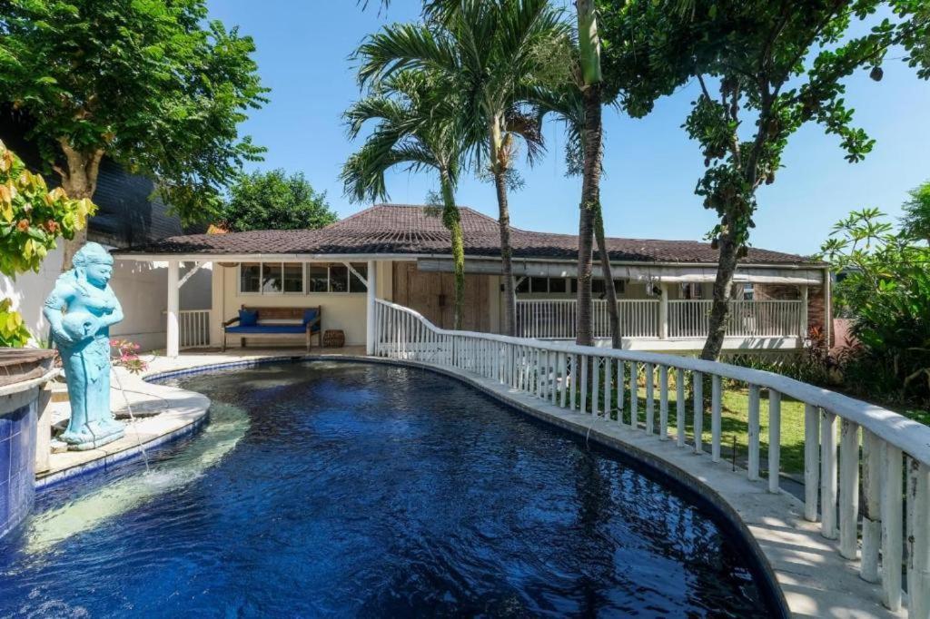 The Chillhouse Canggu By Bvr Bali Holiday Rentals Exterior photo