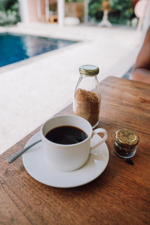 The Chillhouse Canggu By Bvr Bali Holiday Rentals Exterior photo